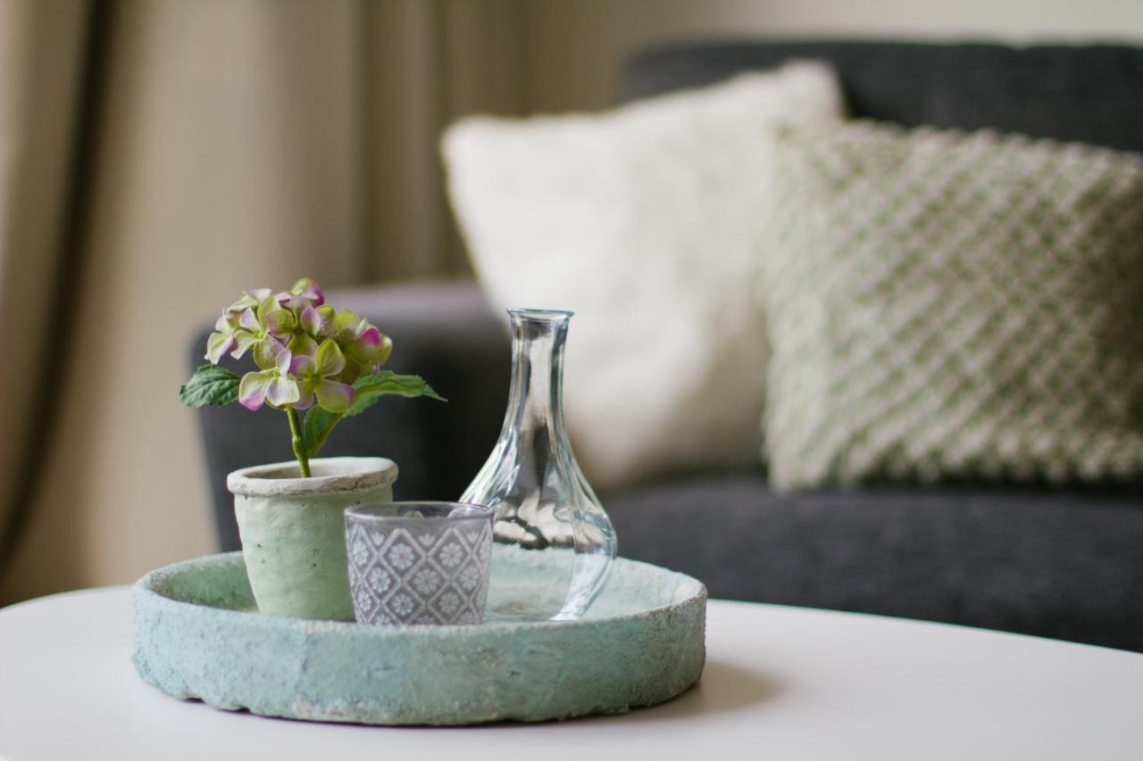 T'Hus Bed & Breakfast Katlijk エクステリア 写真