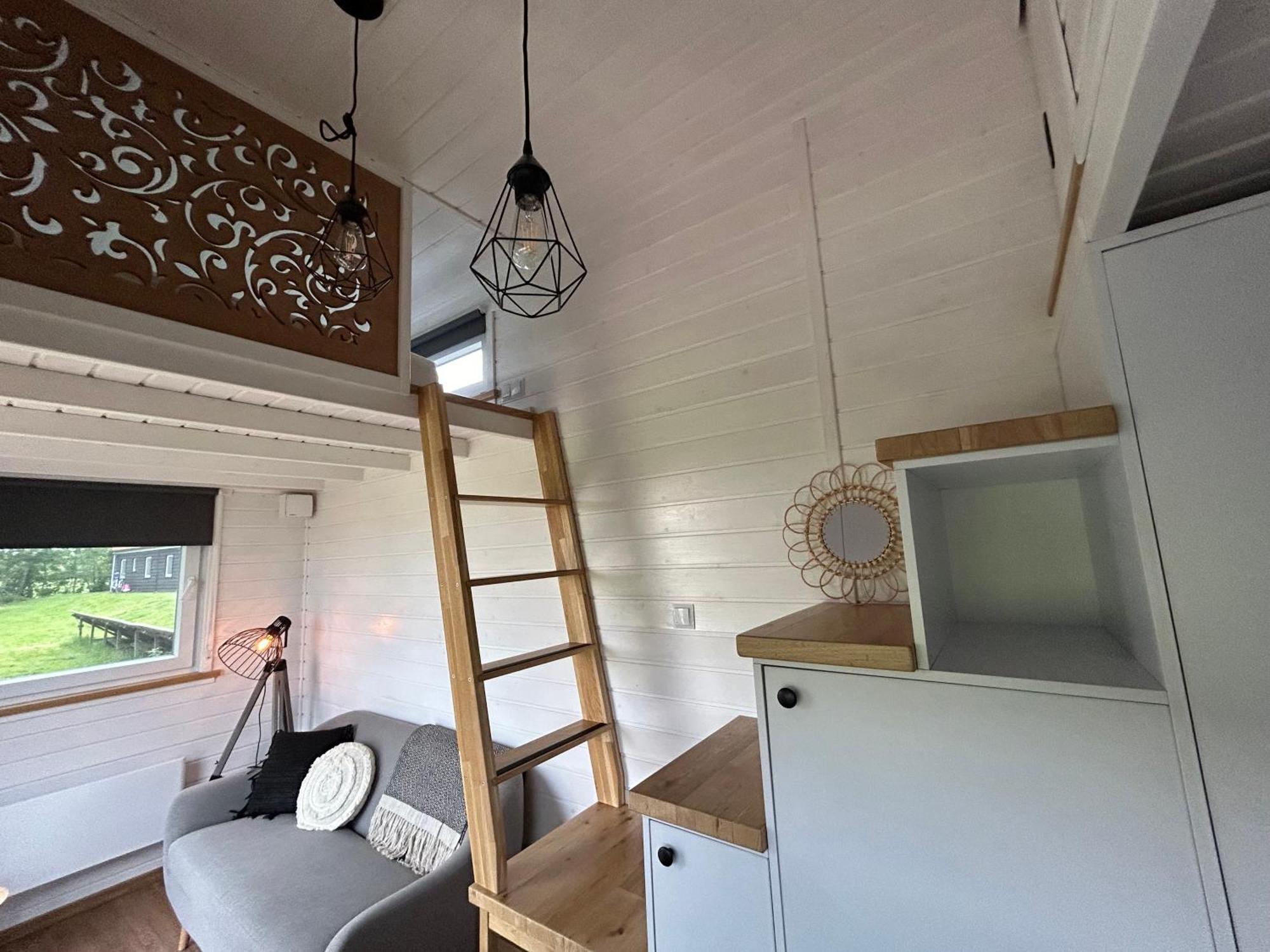 T'Hus Bed & Breakfast Katlijk エクステリア 写真